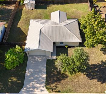 1004 Green Meadow DR, Round Rock, TX 78664