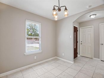 1004 Green Meadow DR, Round Rock, TX 78664