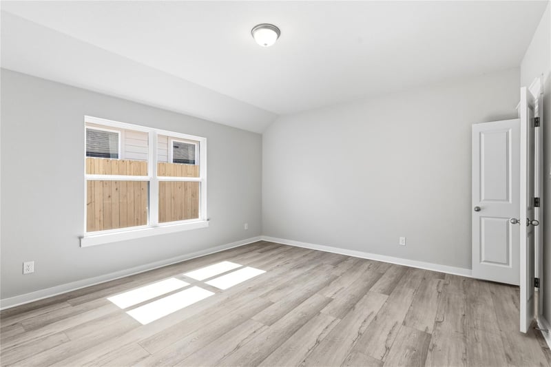 204 Hazy View RD, San Marcos, TX 78666