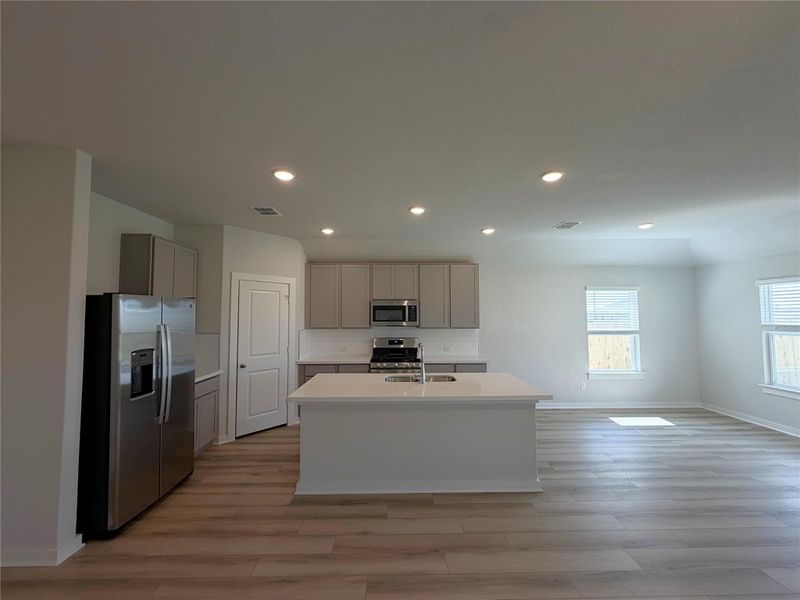 312 Hazy View RD, San Marcos, TX 78666