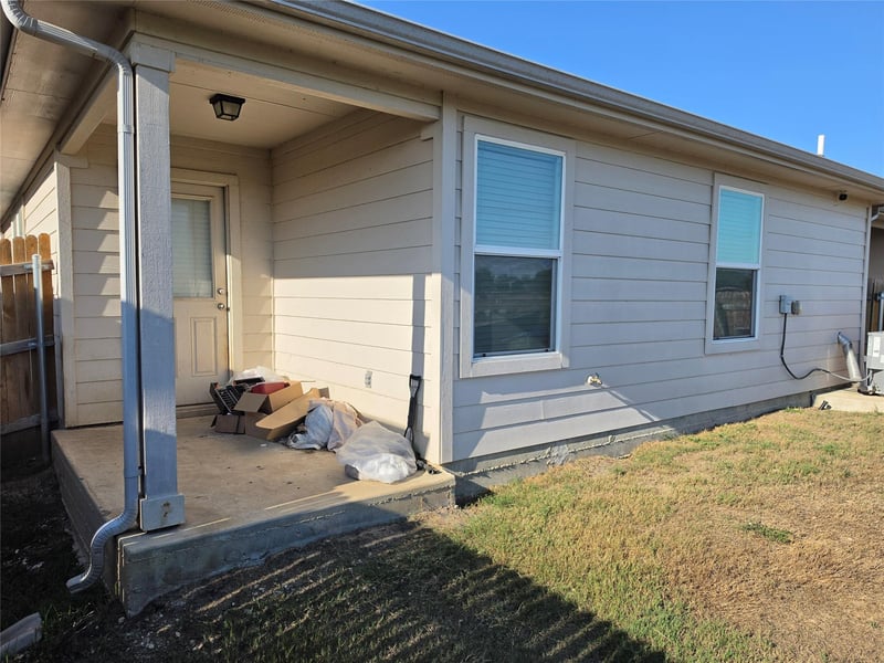 12004 Pyrite RD, Manor, TX 78653