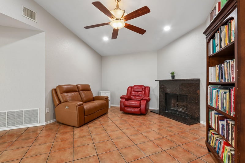 5919 Kevin Kelly PL, Austin, TX 78727