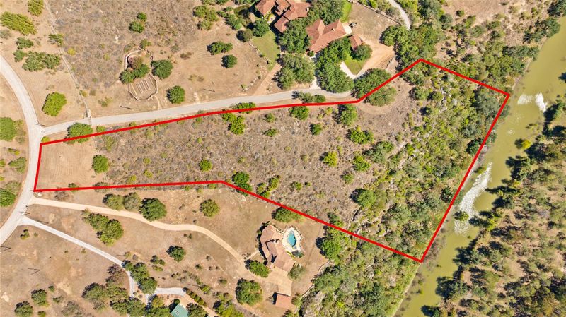 3212 Fall Creek Estates DR, Spicewood, TX 78669