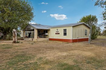 3730 County Road 130 Hw, Hutto, TX 78634