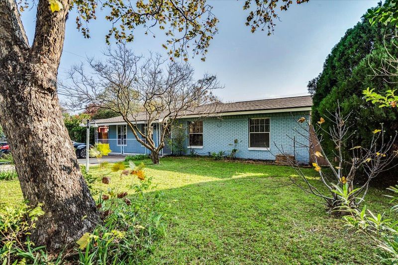 10605 Newmont RD, Austin, TX 78758
