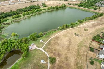 903 Estate DR, Hutto, TX 78634