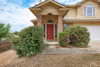 903 Estate DR, Hutto, TX 78634