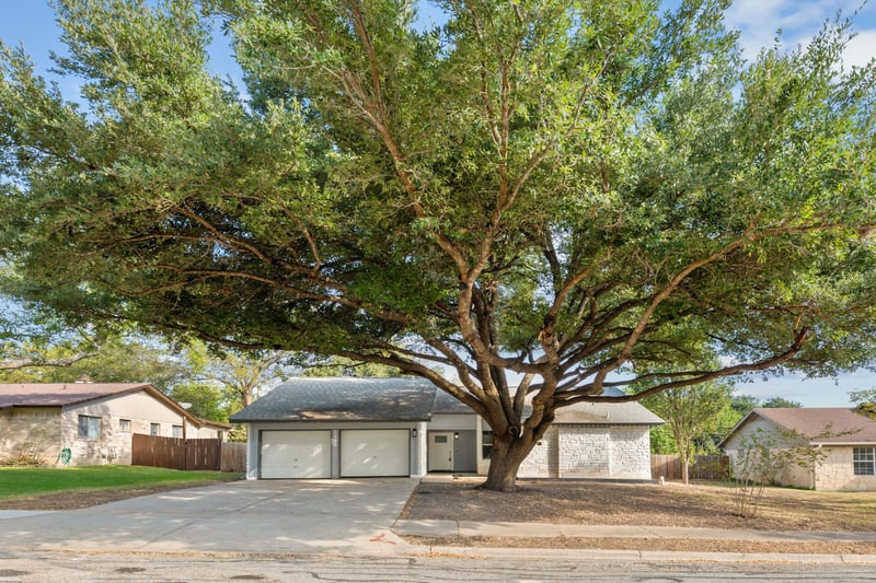 1606 Old Tract RD, Pflugerville, TX 78660