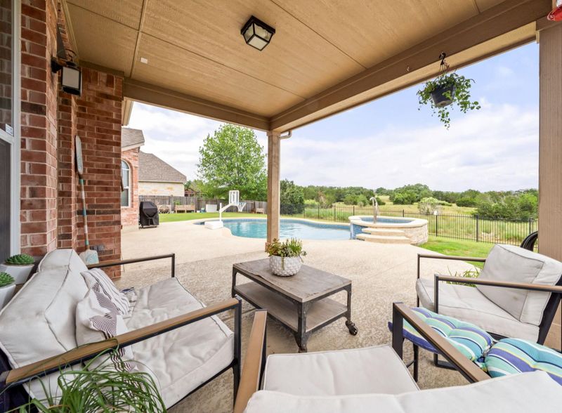 1581 Grassy Field RD, Austin, TX 78737