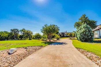 917 Dream Catcher DR, Leander, TX 78641