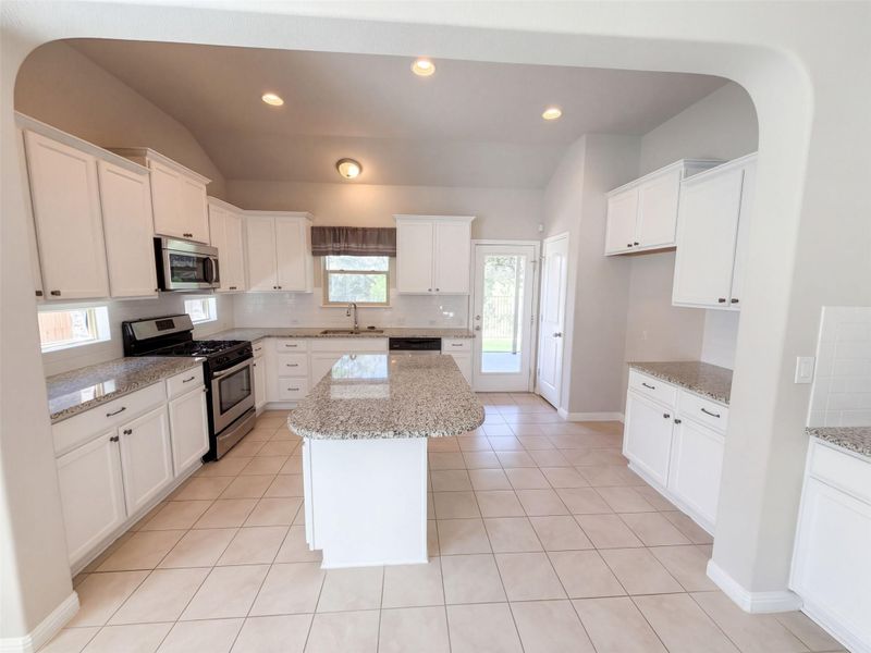 11106 Bruneau TRL, Austin, TX 78754