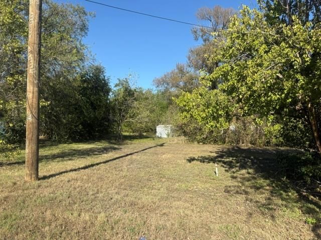 402 E Liberty Ave, Round Rock, TX 78664