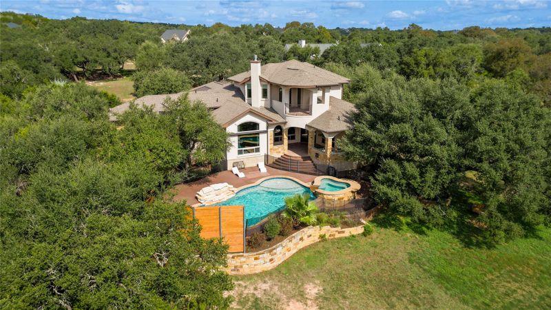 755 Ranchers Club LN, Driftwood, TX 78619