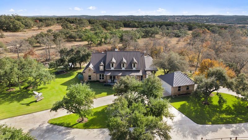 751 Prochnow RD, Dripping Springs, TX 78620