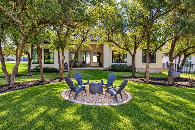 109 Star Thistle TRL, Georgetown, TX 78628