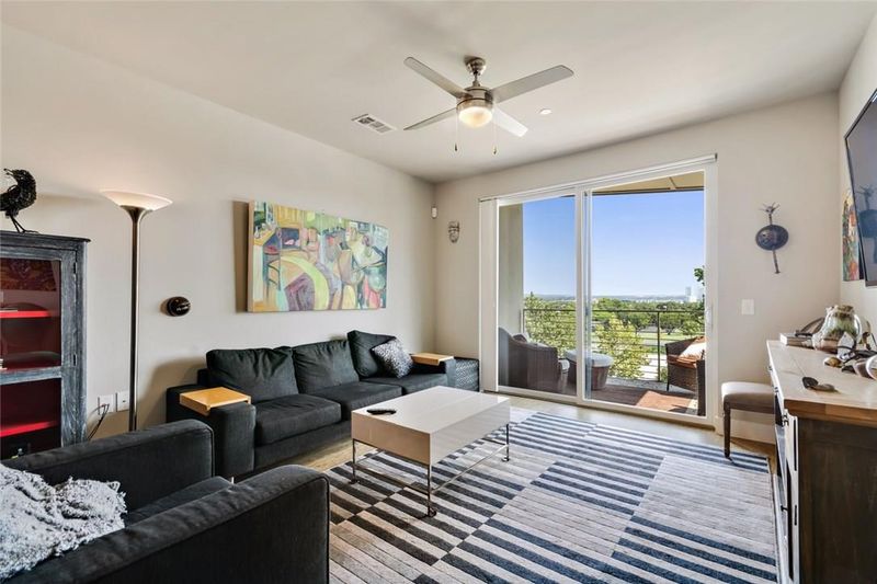 2724 Treble LN #332, Austin, TX 78704