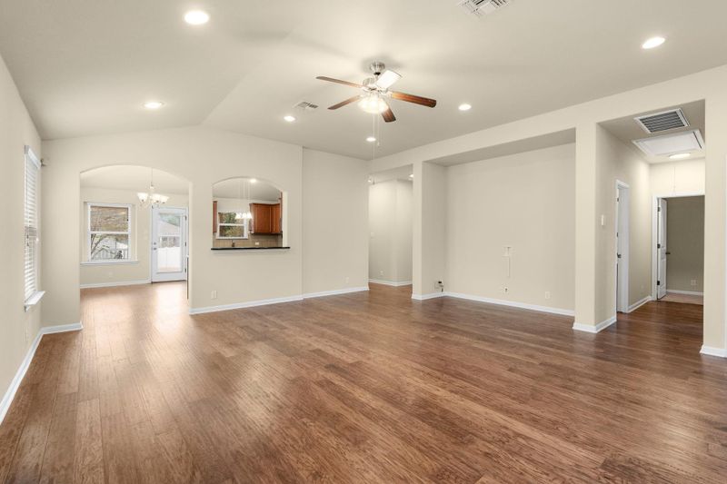 805 Walnut Canyon BLVD, Pflugerville, TX 78660
