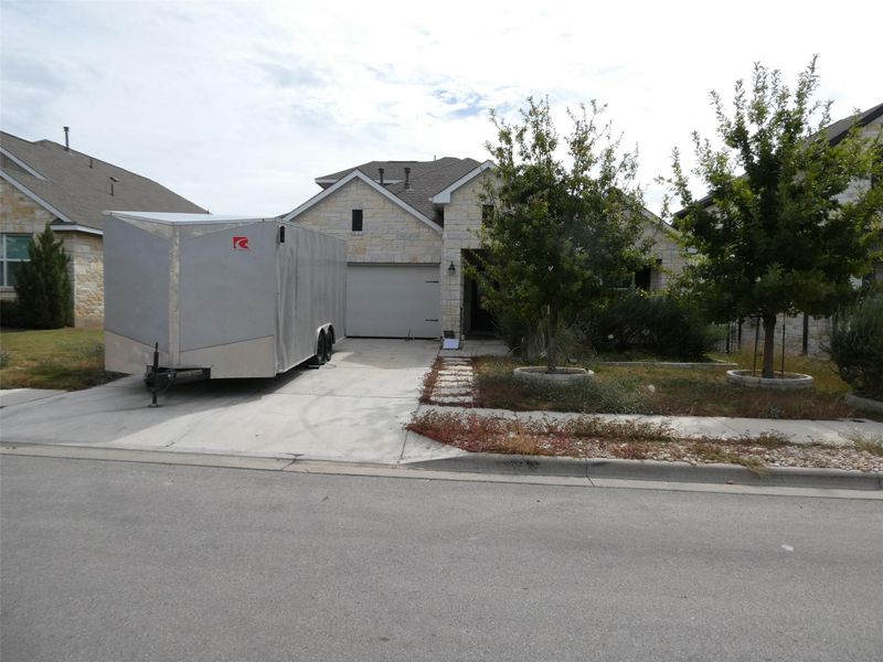 512 Panzano DR, Georgetown, TX 78628