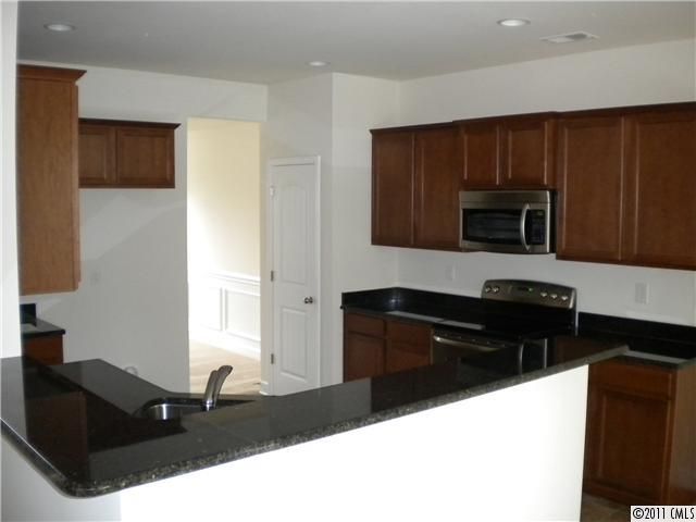 109 Sculpin Rd, Mount Holly, NC 28120