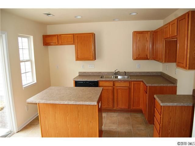 3433 Broadwick St #3433, Charlotte, NC 28213