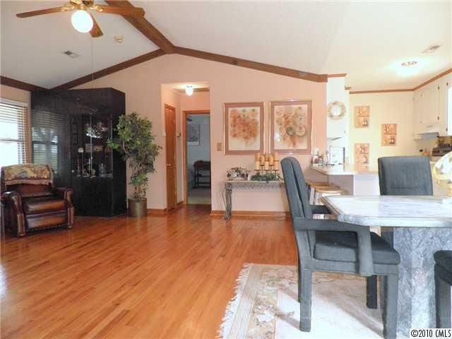 3554 Startown Rd, Maiden, NC 28650