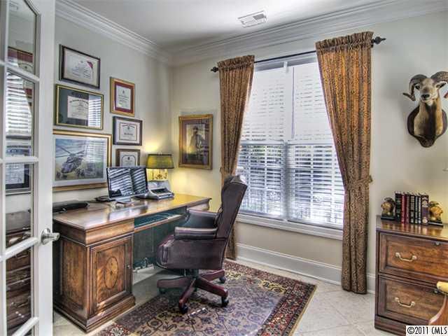215 Twain Ave #215, Davidson, NC 28036