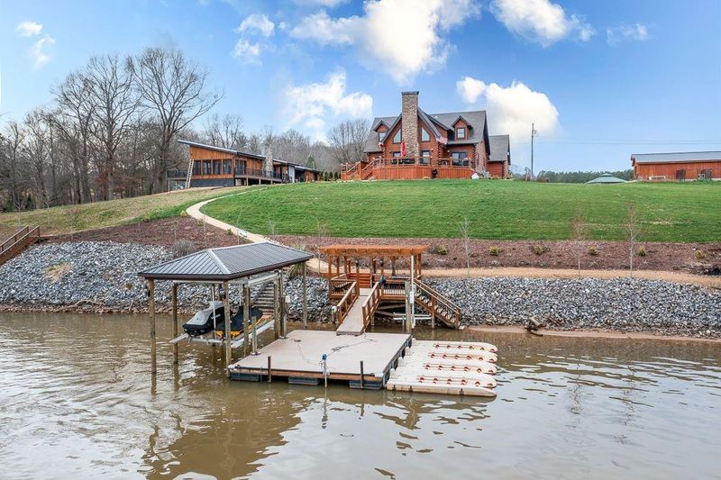 2142 Clyde Rd, Catawba, NC 28609