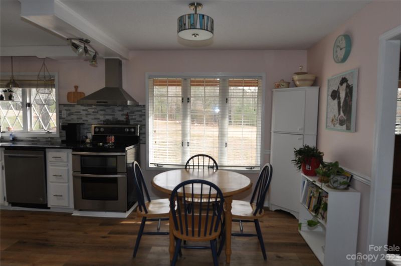 678 Pineview Lakes Dr #4, Chester, SC 29706