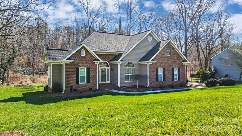 15216 Yarmouth Rd, Mint Hill, NC 28227