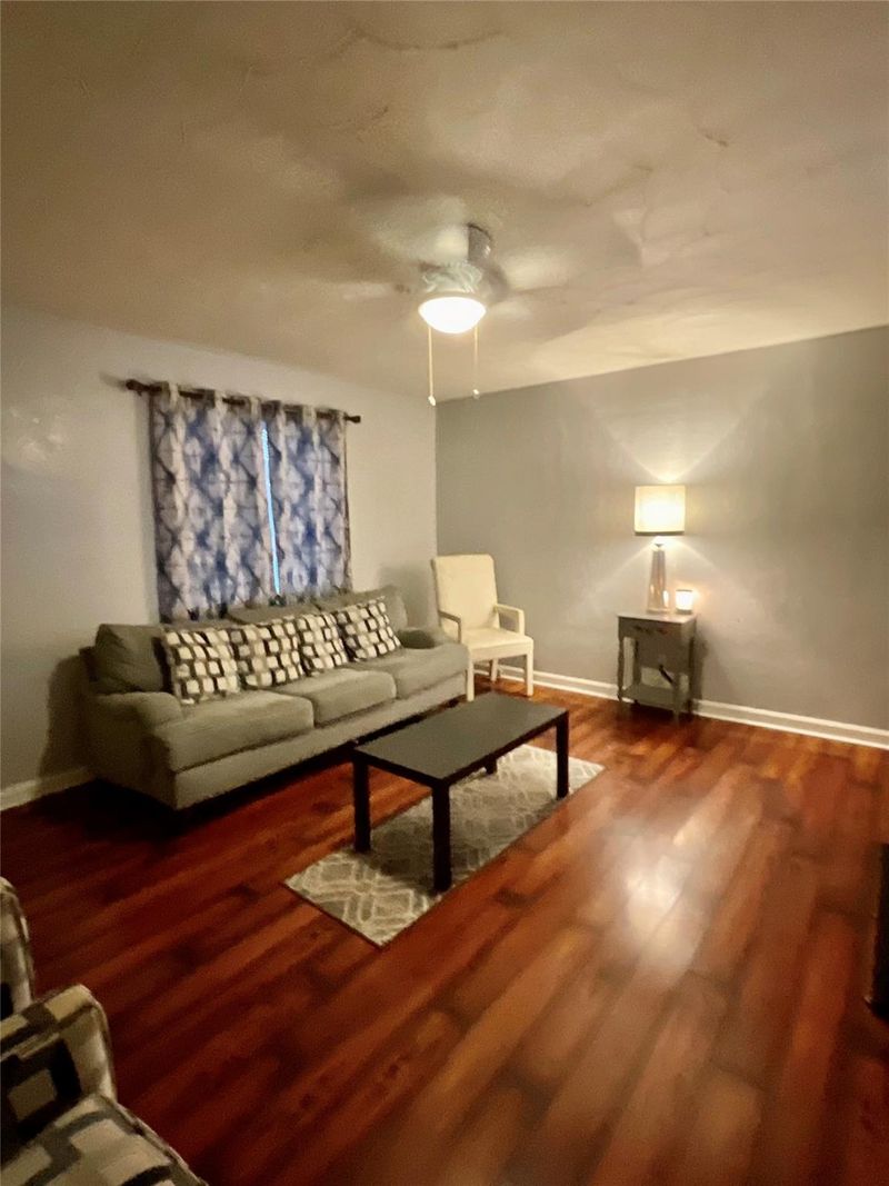 1255 22nd St NE, Hickory, NC 28601