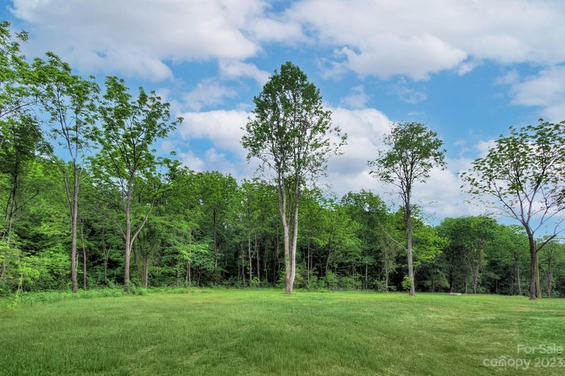 3528 Driftwood Dr, Gastonia, NC 28056