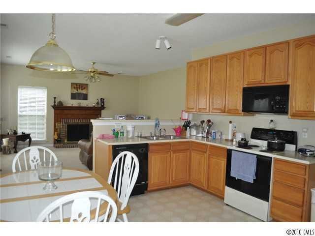 752 W Cheval Dr, Fort Mill, SC 29708