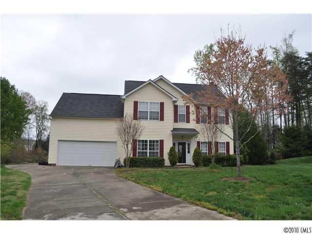 752 W Cheval Dr, Fort Mill, SC 29708