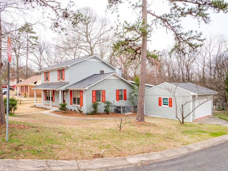 500 Short Hills Dr, Charlotte, NC 28217