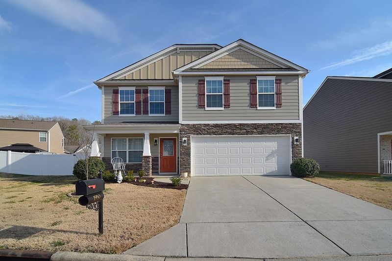 1950 Stoney Pointe Cir, Monroe, NC 28112