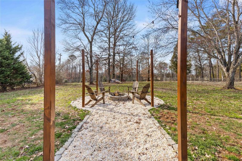 5071 Gateway Dr, Claremont, NC 28610