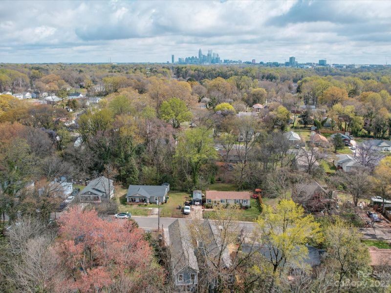 3030 Walter St, Charlotte, NC 28208