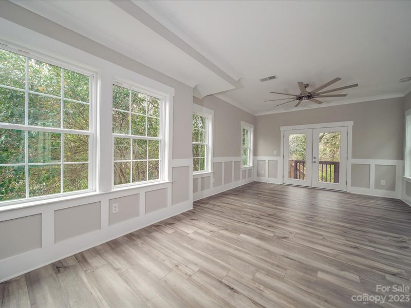 3030 Walter St, Charlotte, NC 28208