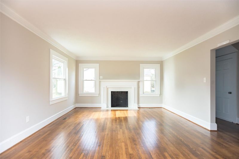 607 Harmony Dr, Statesville, NC 28677