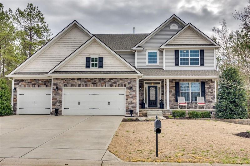 4766 Summerside Dr, Clover, SC 29710
