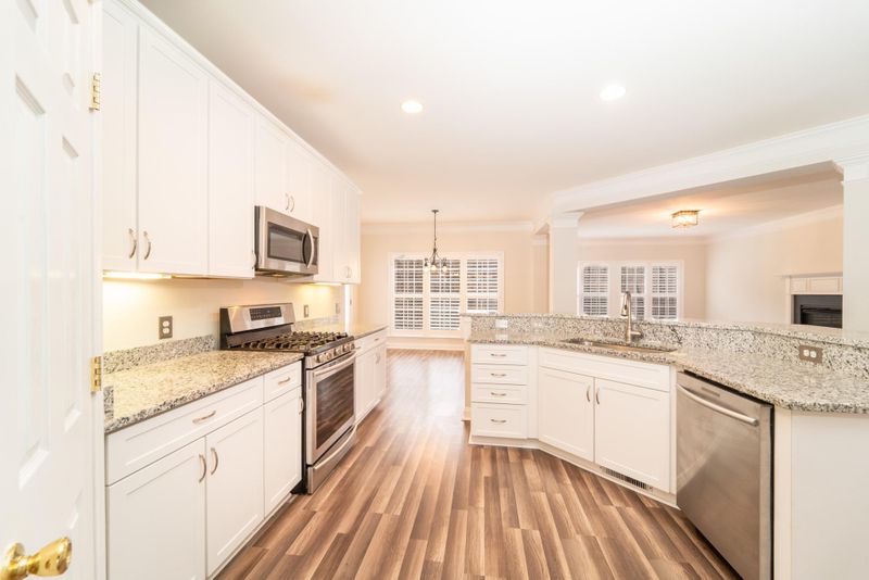 159 Dairy Farm Rd, Mooresville, NC 28115