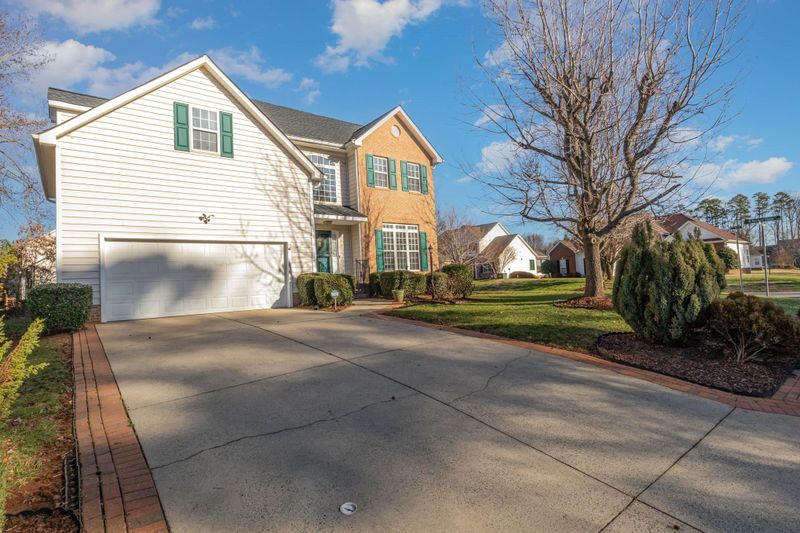2749 Cameron Commons Way, Matthews, NC 28104