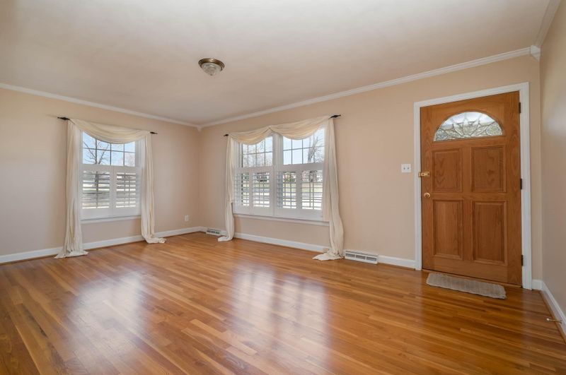 128 Rollingwood Dr, Stanley, NC 28164