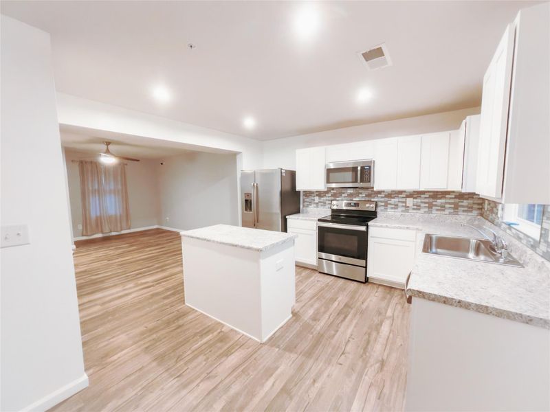 5368 Austin Knoll Ct, Charlotte, NC 28269