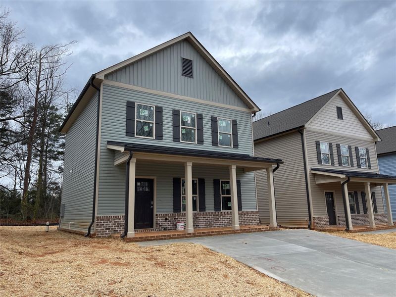 6030 Hunters Crossing Ln, Charlotte, NC 28215