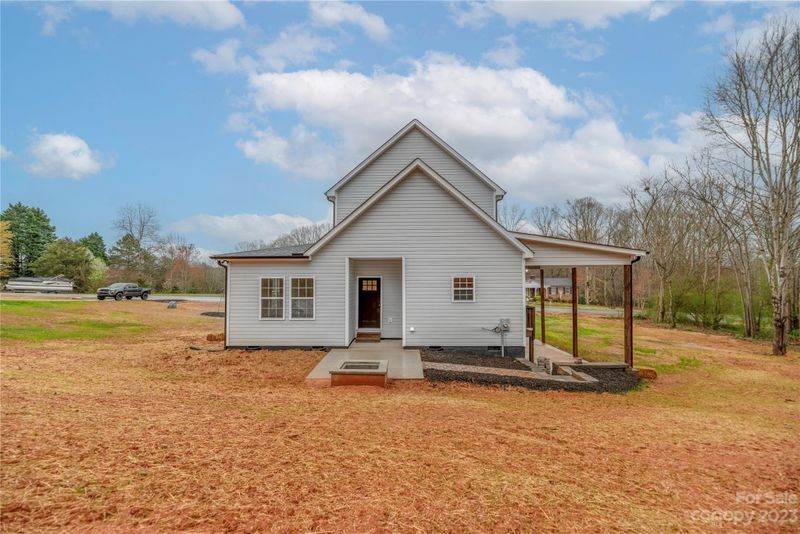 3260 Hoffman Acres St, Lincolnton, NC 28092