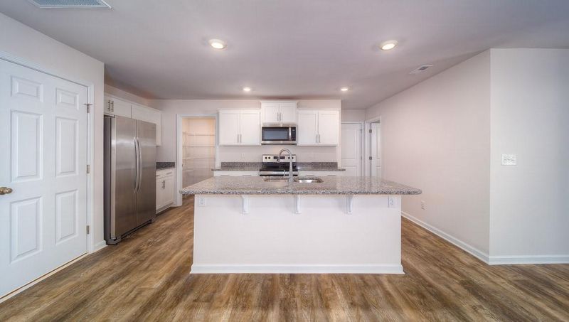 1406 Cotton Ln, Dallas, NC 28034