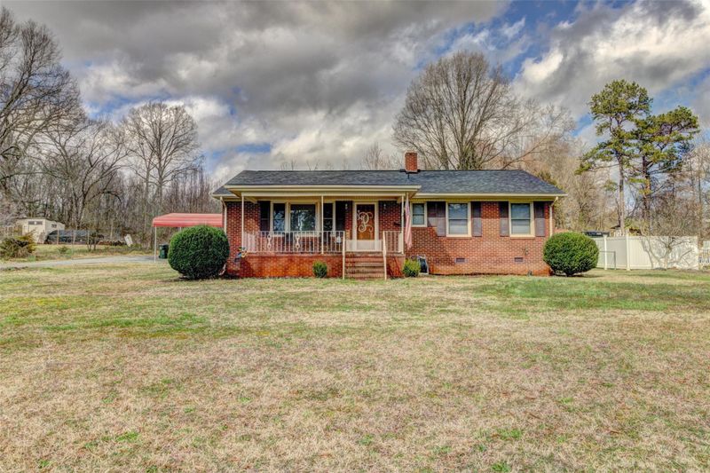 443 Roy Eaker Rd, Cherryville, NC 28021