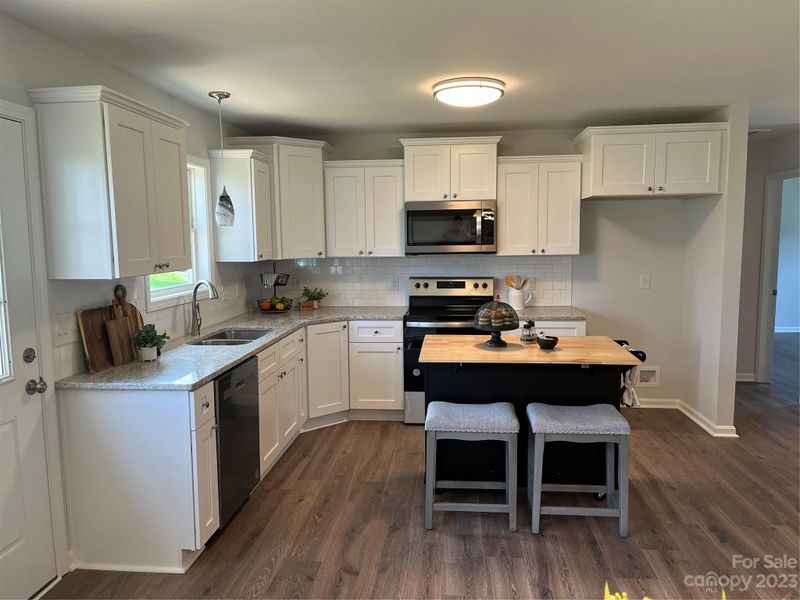 2813 Pennsylvania Ave, Kannapolis, NC 28083