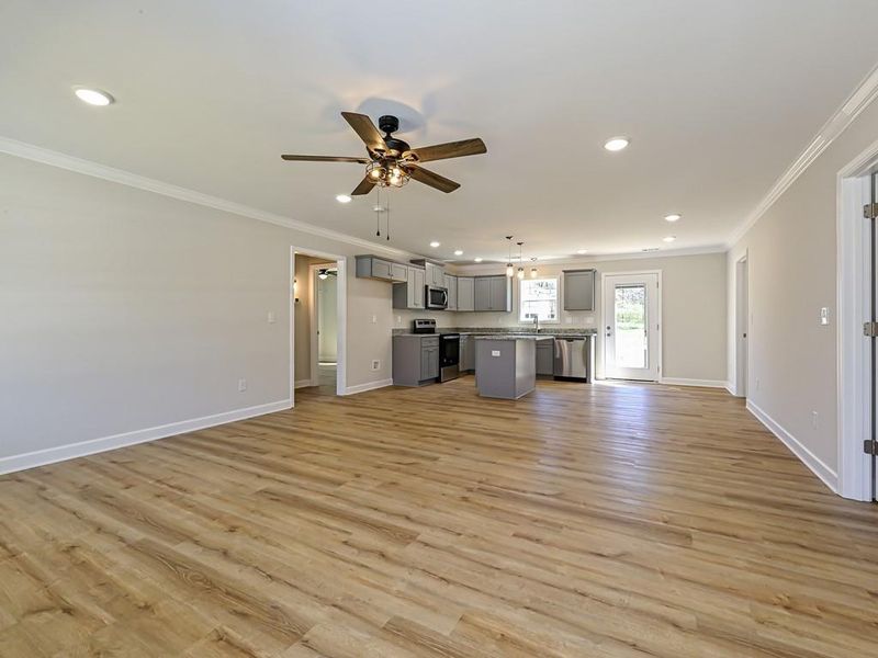 13 Hill St, York, SC 29745